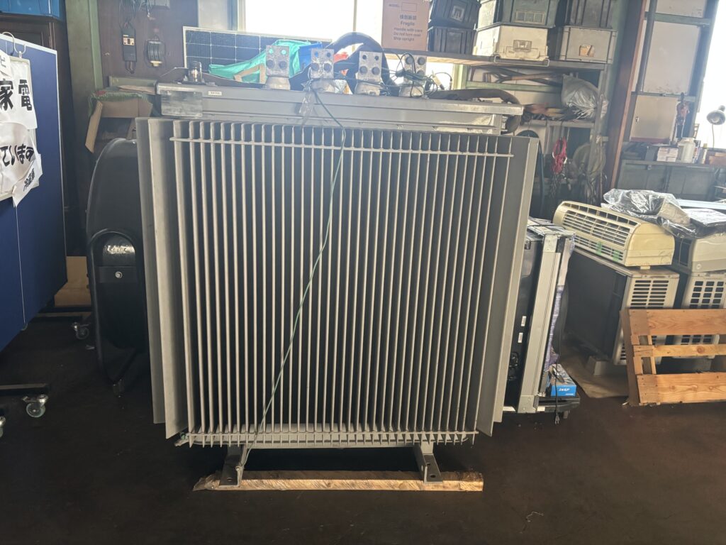 750KVA トランス 中古機械