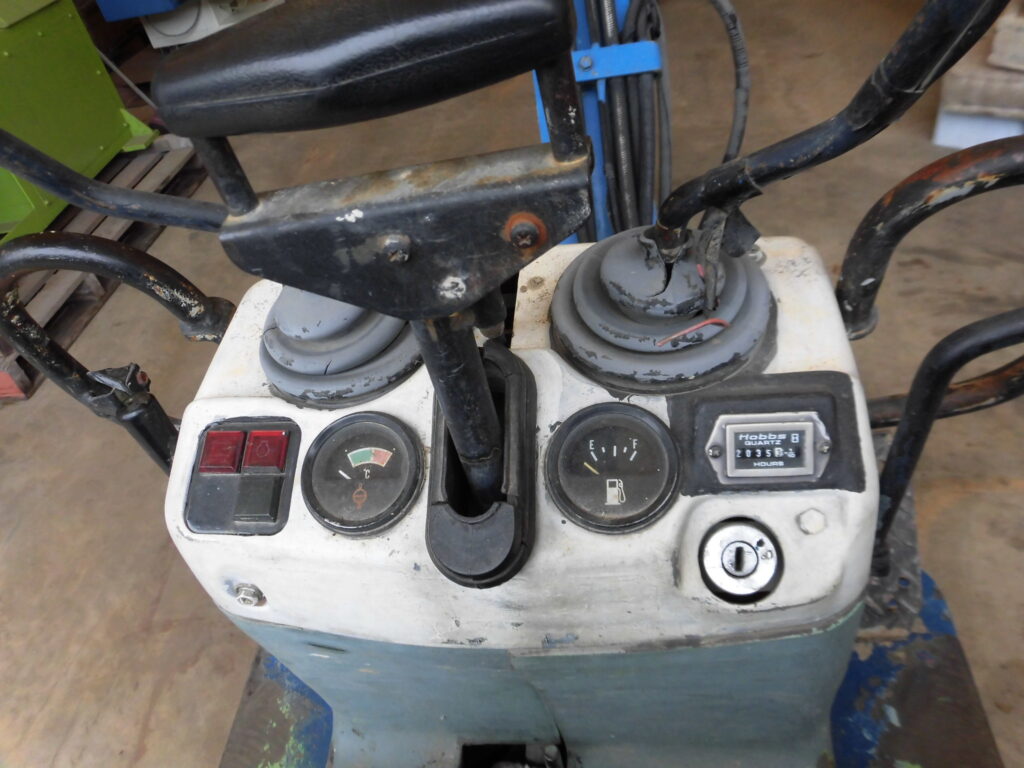 コベルコ製　ミニユンボ 中古機械