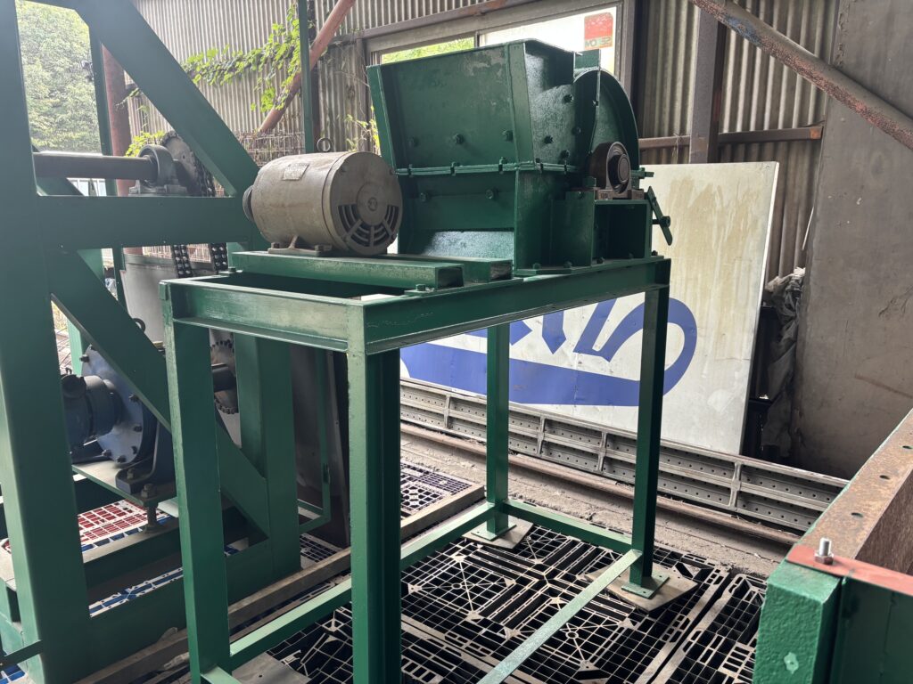 小型ハンマークラッシャー 中古機械