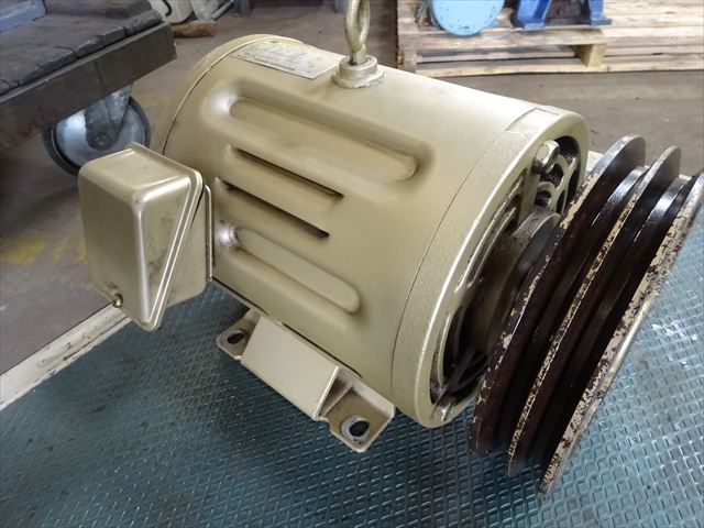 ３相　誘導モーター 中古機械